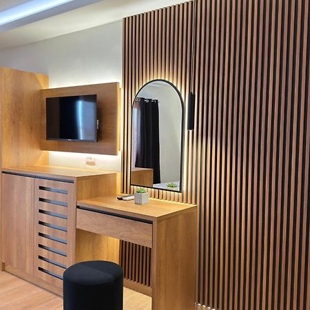 Fori'S Rooms Химара Экстерьер фото