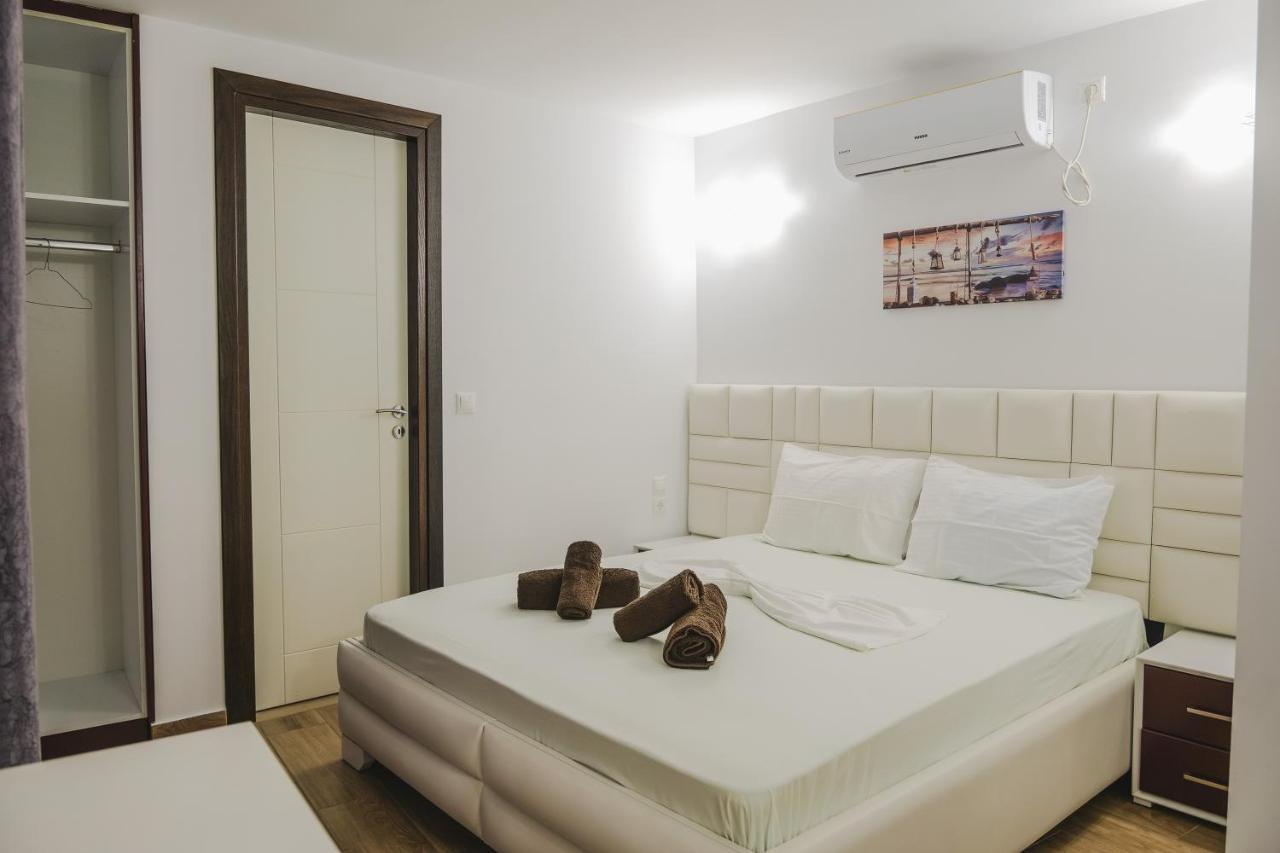 Fori'S Rooms Химара Экстерьер фото