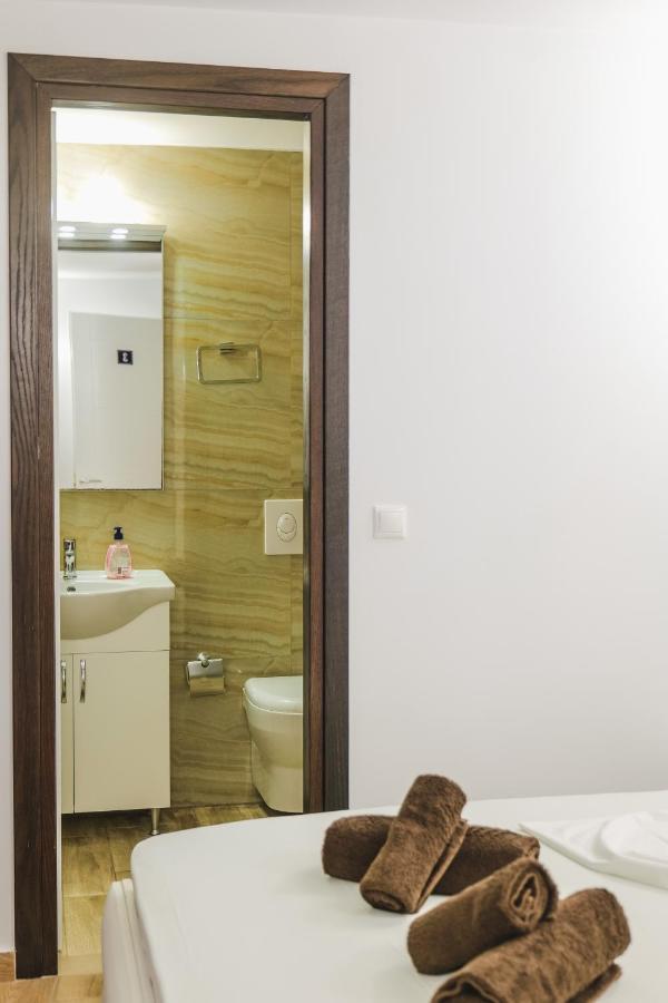 Fori'S Rooms Химара Экстерьер фото
