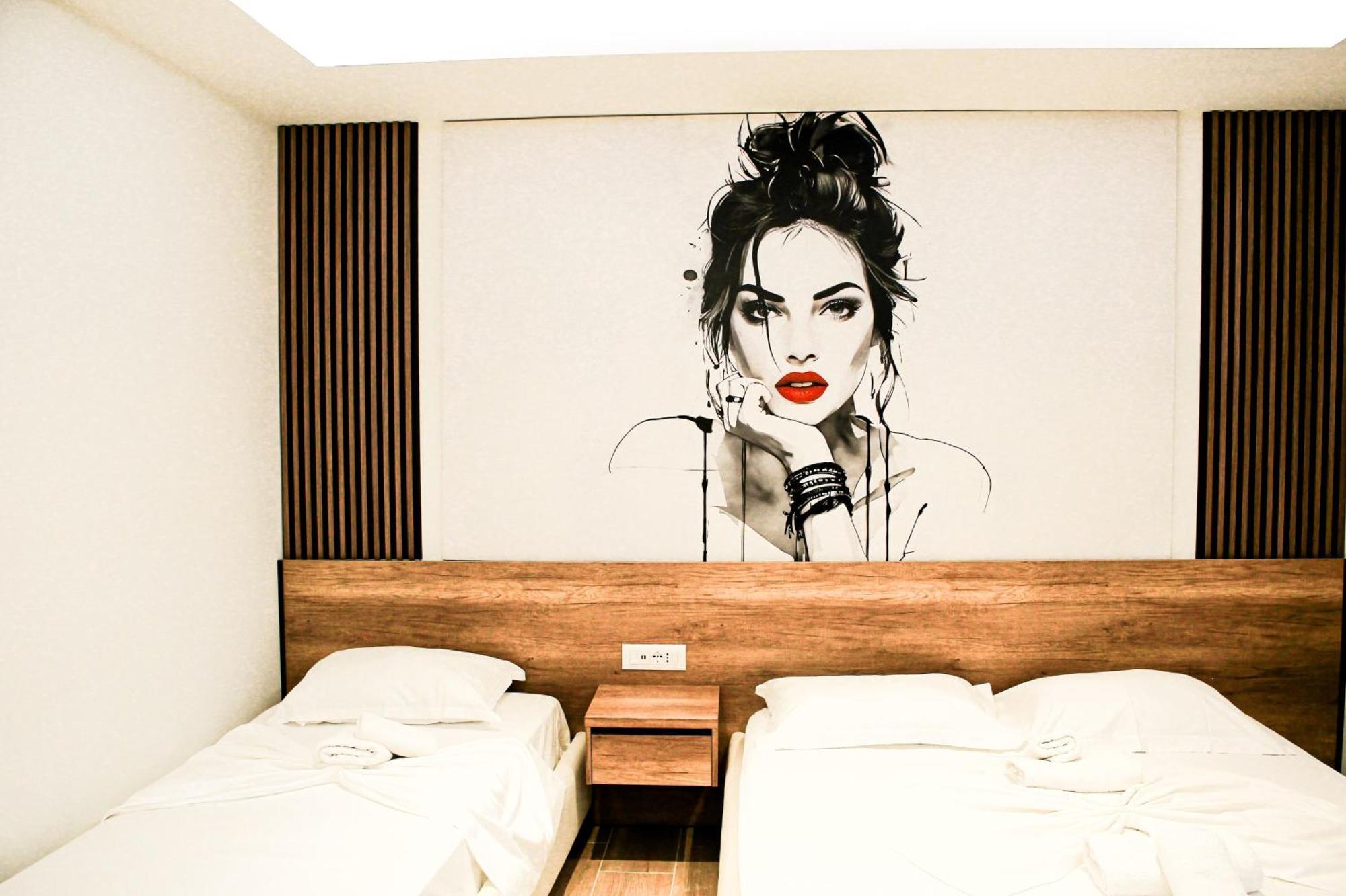 Fori'S Rooms Химара Экстерьер фото